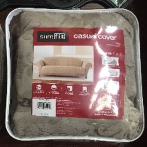 SUREFIT Sofa Throw, NEW!! Fits 74" to 96" sofas. Matalesse, 1 Throw